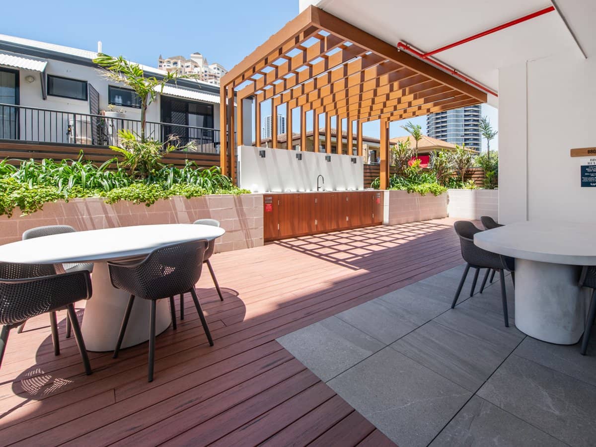 74/18 Chelsea Avenue, BROADBEACH - Thumbnail 16