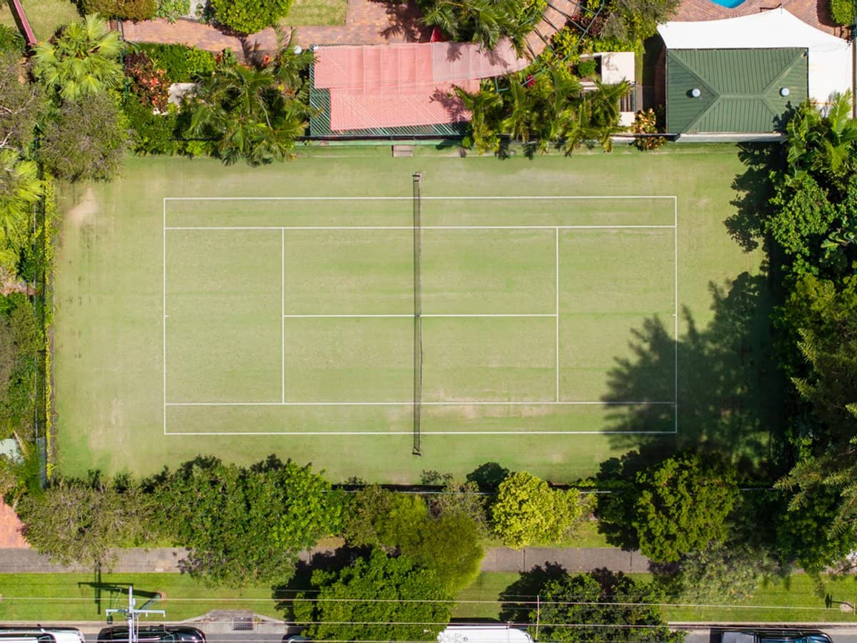 33/121 Surf Parade, BROADBEACH - Thumbnail 15