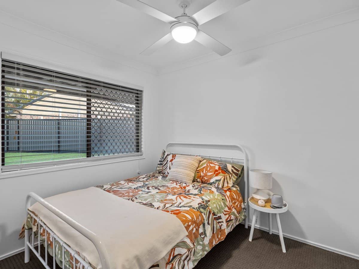 1 Iona Court, Edens Landing - Thumbnail 8