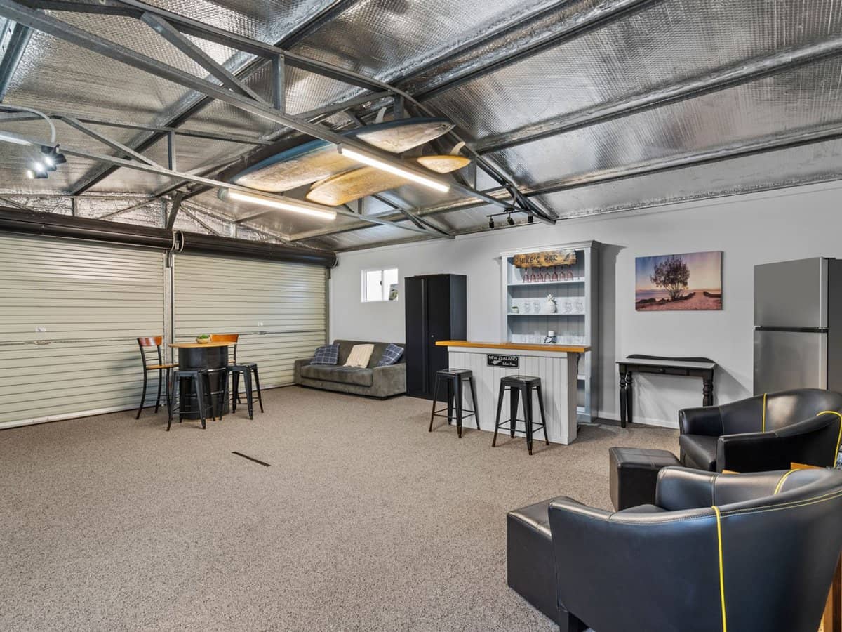 1 Iona Court, Edens Landing - Thumbnail 12