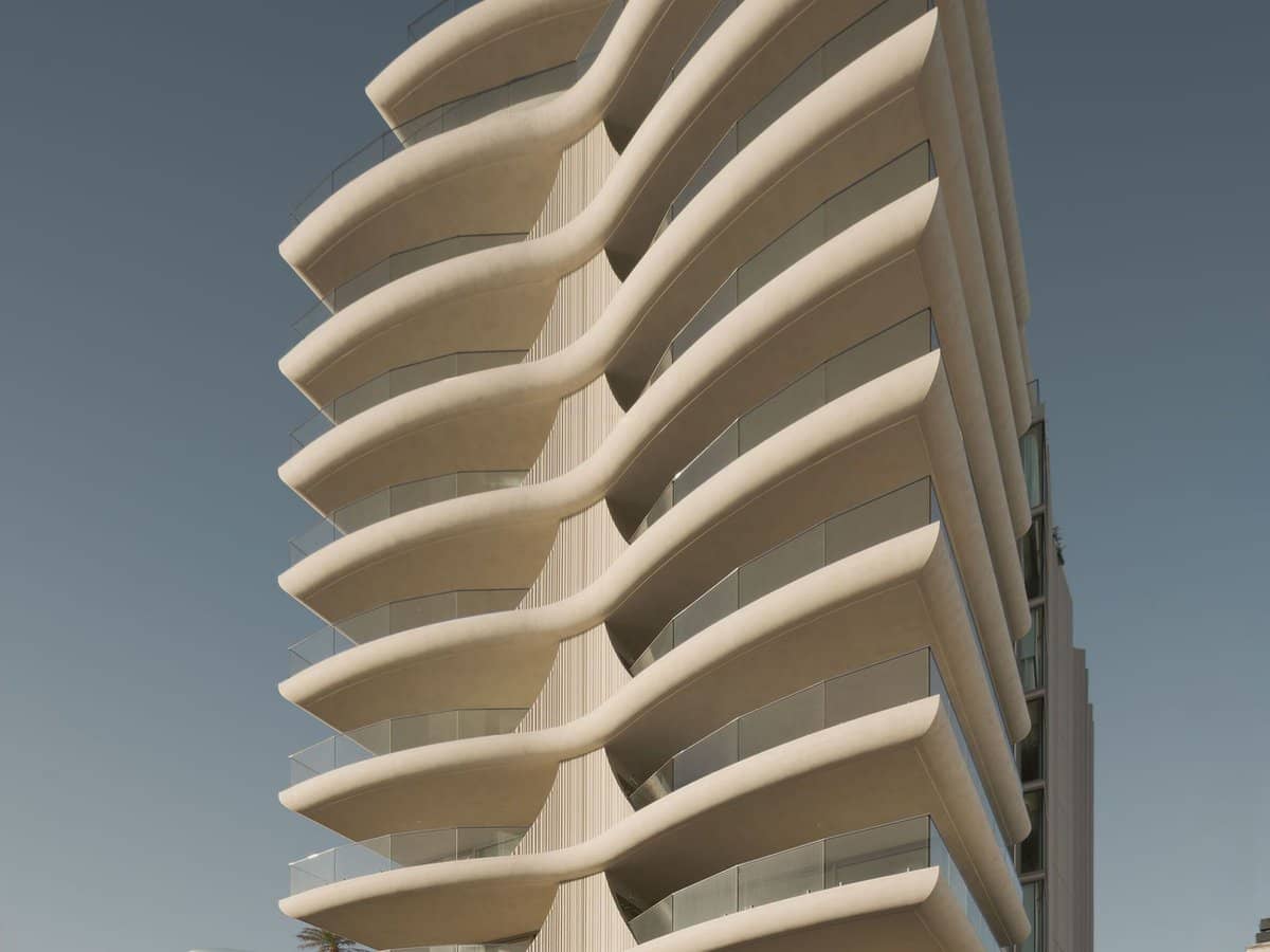 152 Jefferson Lane, Palm Beach - Thumbnail 2