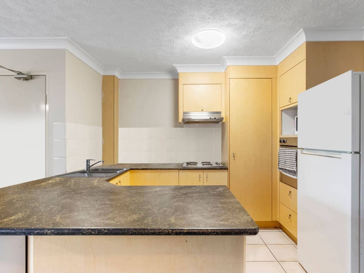 88 High Street, SOUTHPORT - Thumbnail 2