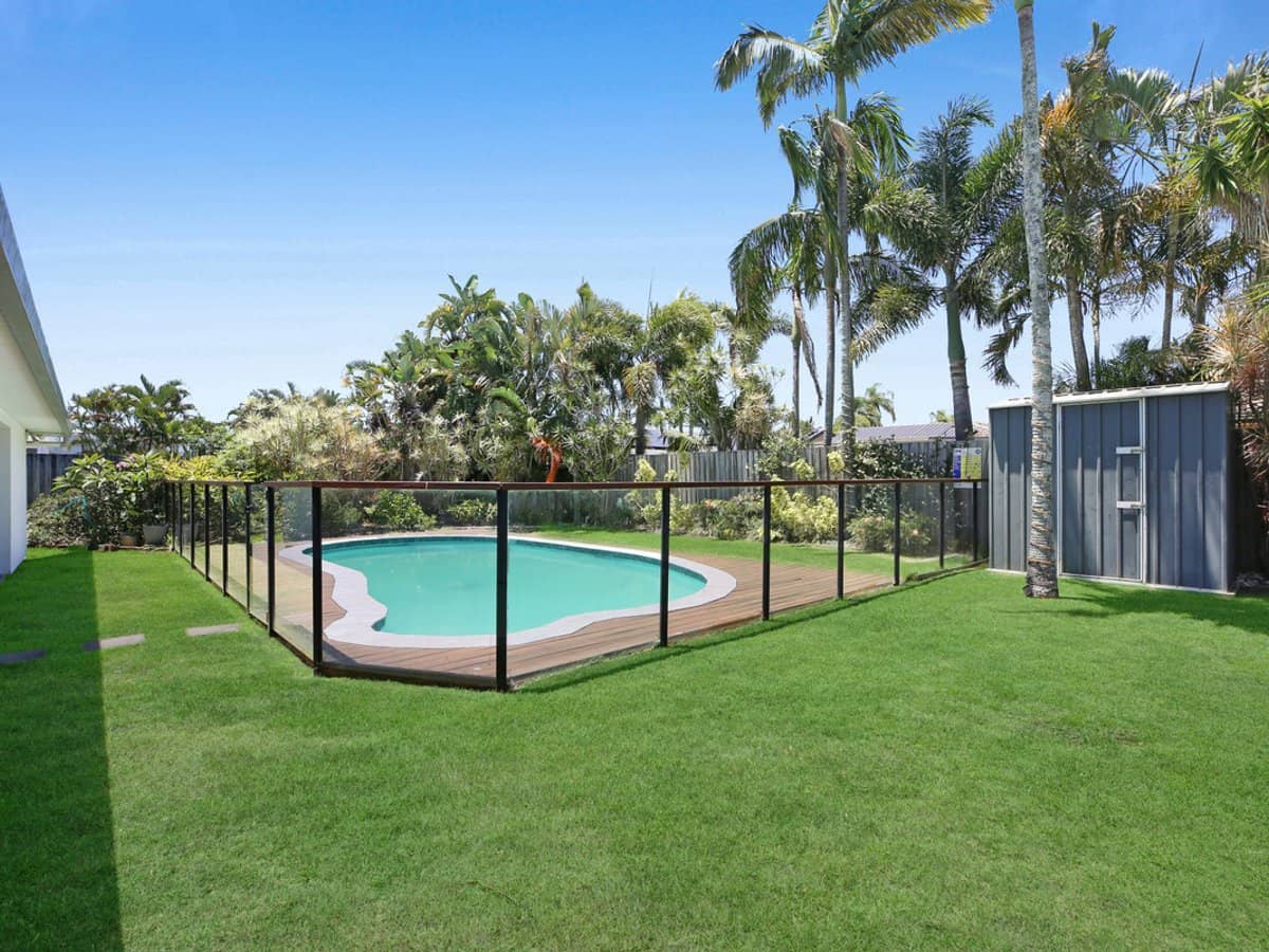 94 Rumrunner Street, Mermaid Waters - Thumbnail 11