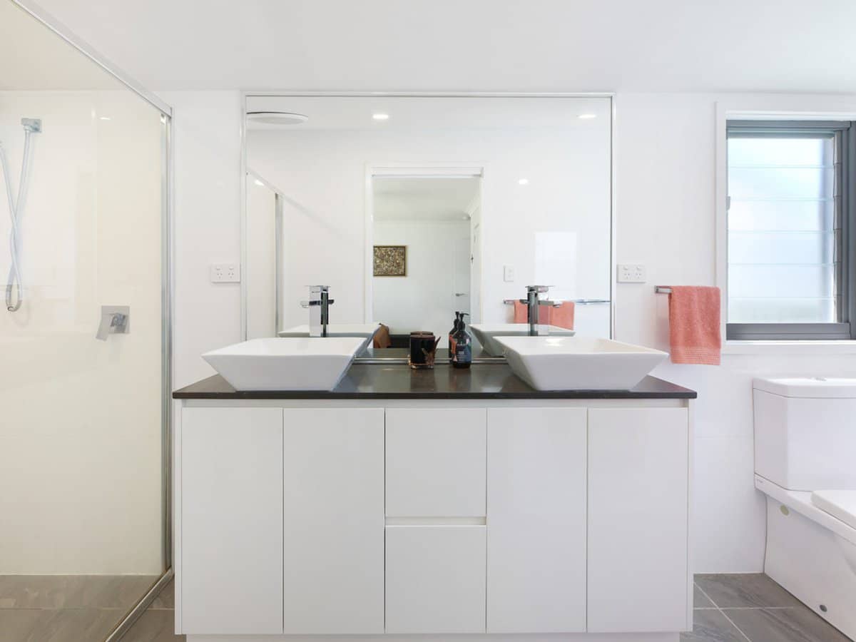 94 Rumrunner Street, Mermaid Waters - Thumbnail 17