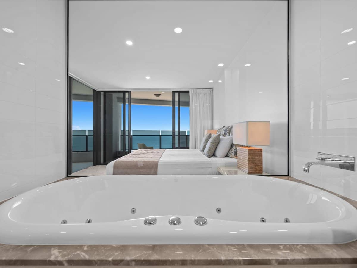 4 The Esplanade, Surfers Paradise - Thumbnail 20