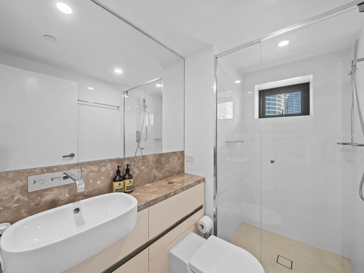 4 The Esplanade, Surfers Paradise - Thumbnail 24