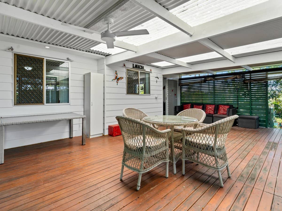 14 Lomic Court, EAGLEBY - Thumbnail 4