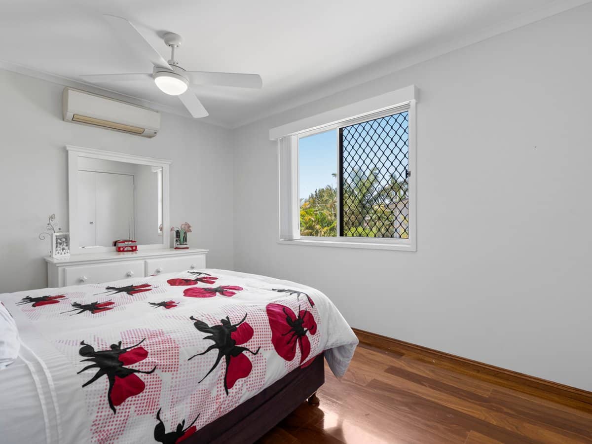 14 Lomic Court, EAGLEBY - Thumbnail 12