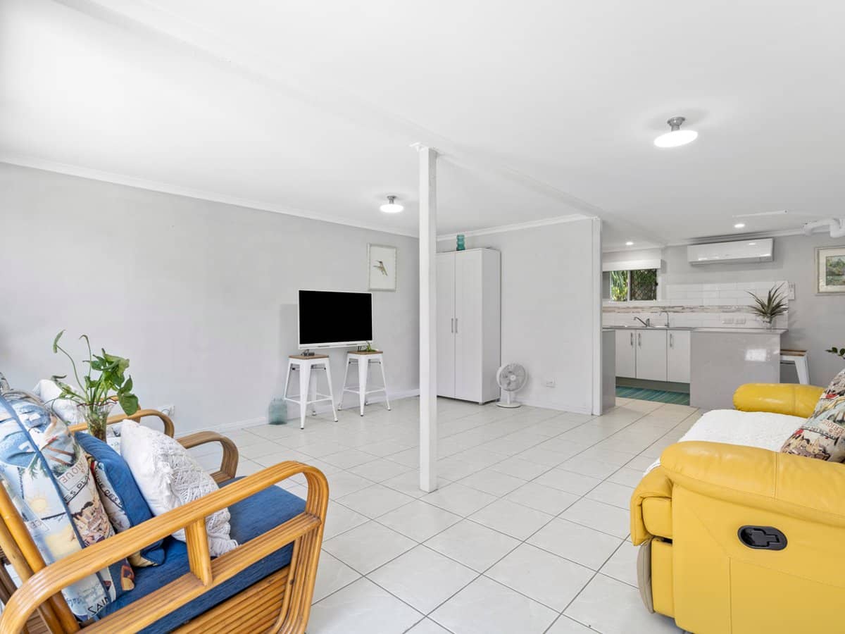 14 Lomic Court, EAGLEBY - Thumbnail 17