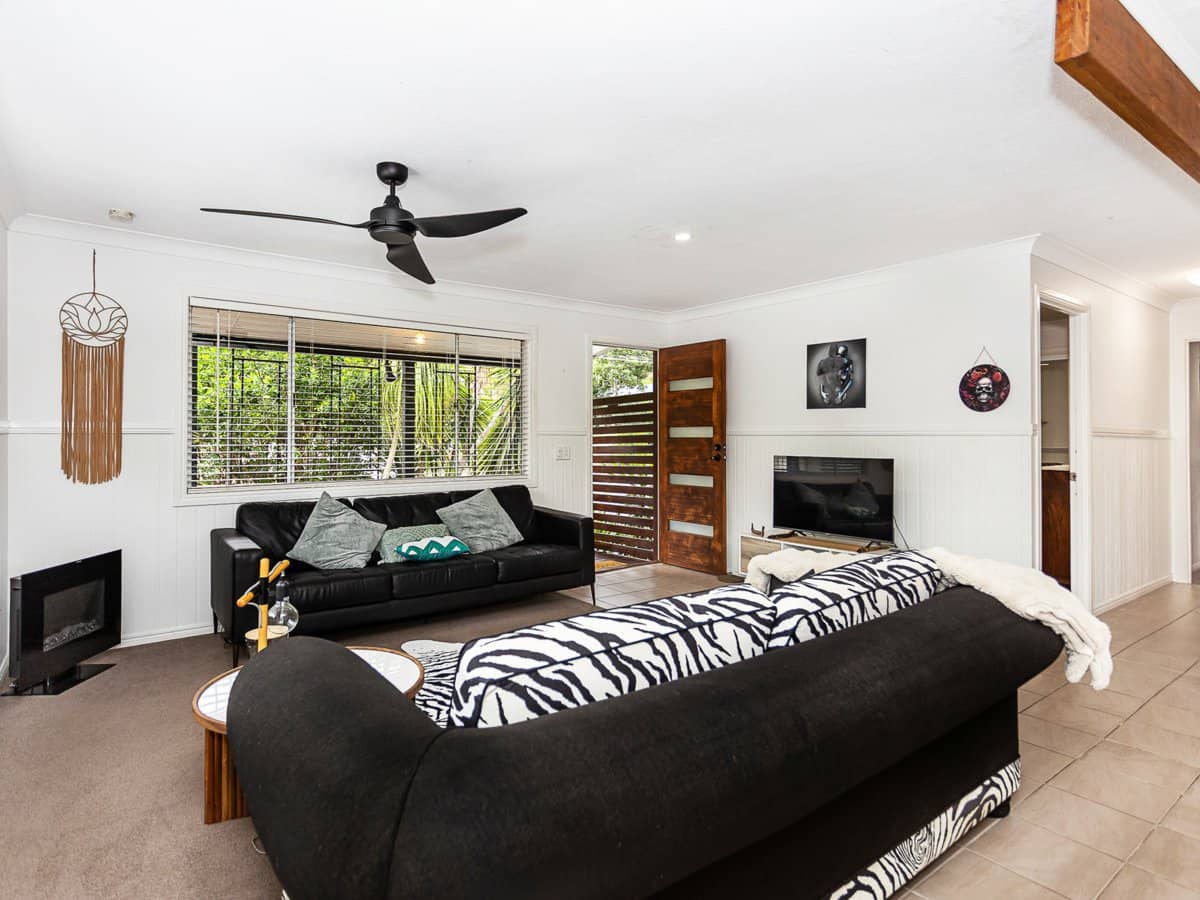 12 Regency Place, MUDGEERABA - Thumbnail 9
