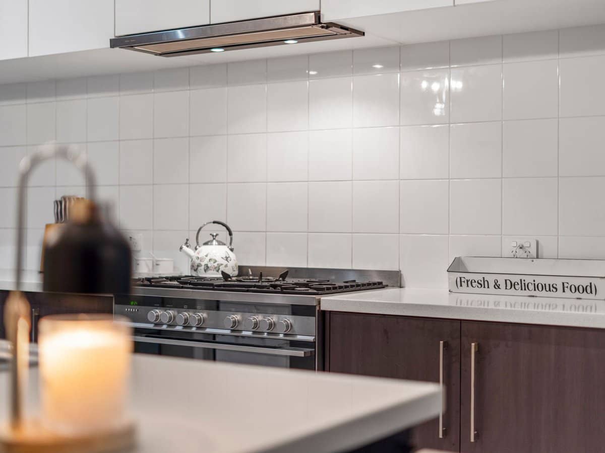 3 Paisley Court, MOUNT WARREN PARK - Thumbnail 6