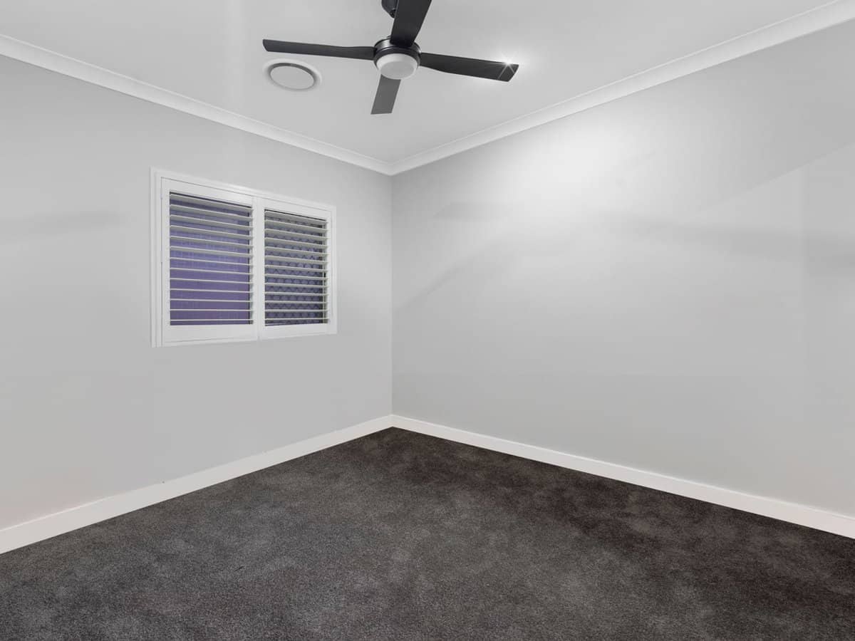 3 Paisley Court, MOUNT WARREN PARK - Thumbnail 14