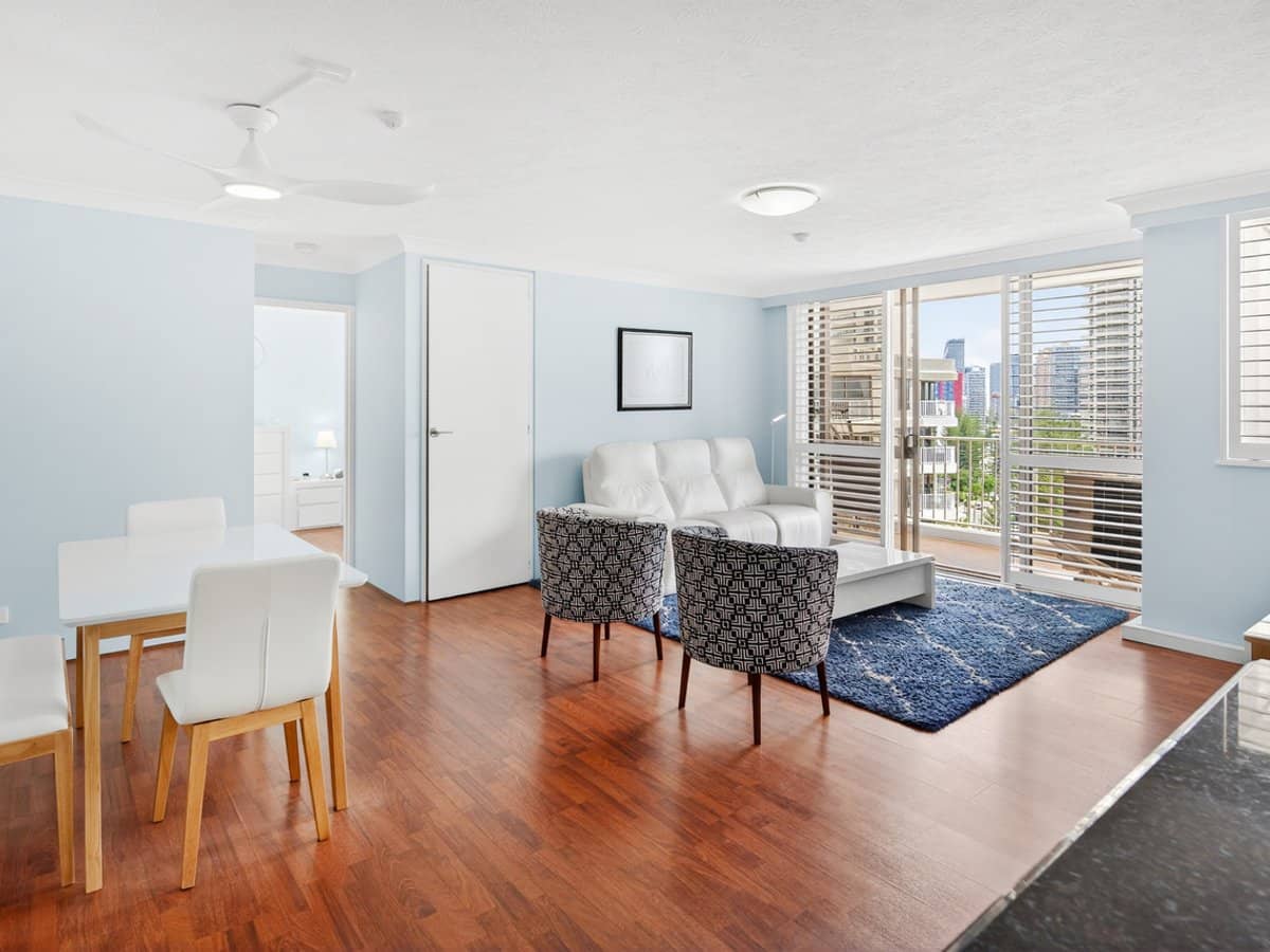 50 Old Burleigh Road, SURFERS PARADISE - Thumbnail 1