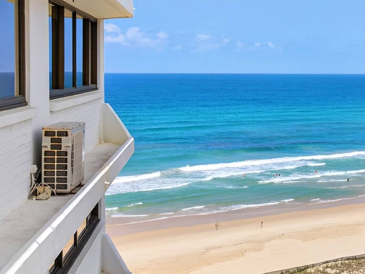 50 Old Burleigh Road, SURFERS PARADISE - Thumbnail 3