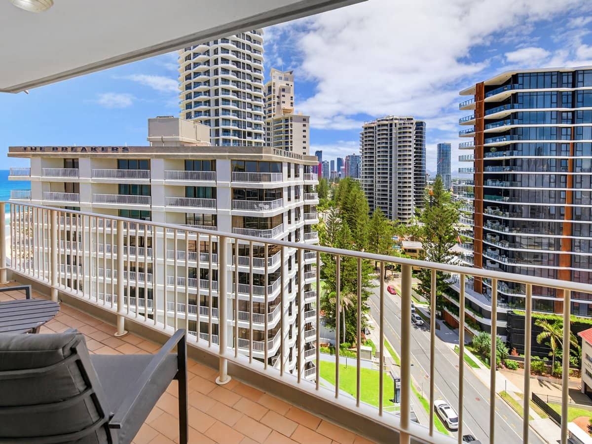 50 Old Burleigh Road, SURFERS PARADISE - Thumbnail 8