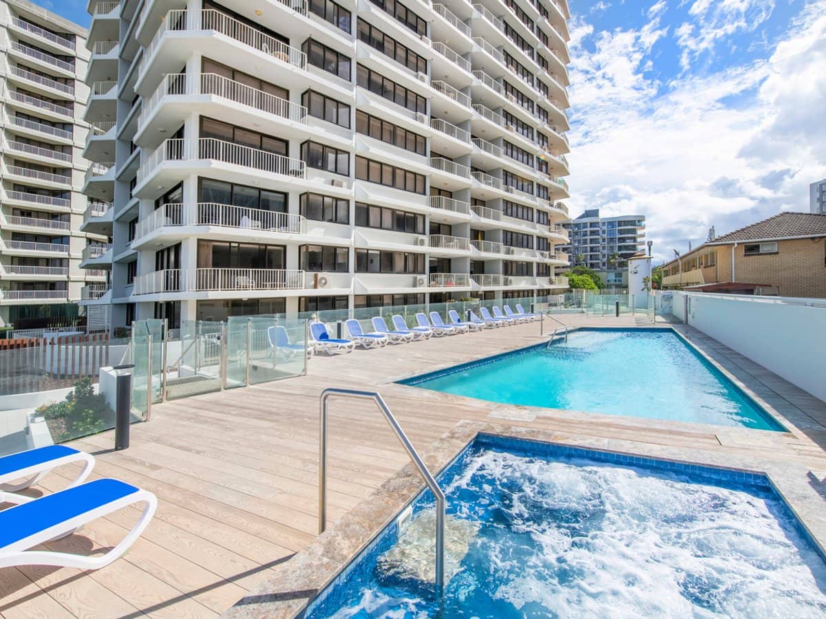 50 Old Burleigh Road, SURFERS PARADISE - Thumbnail 22