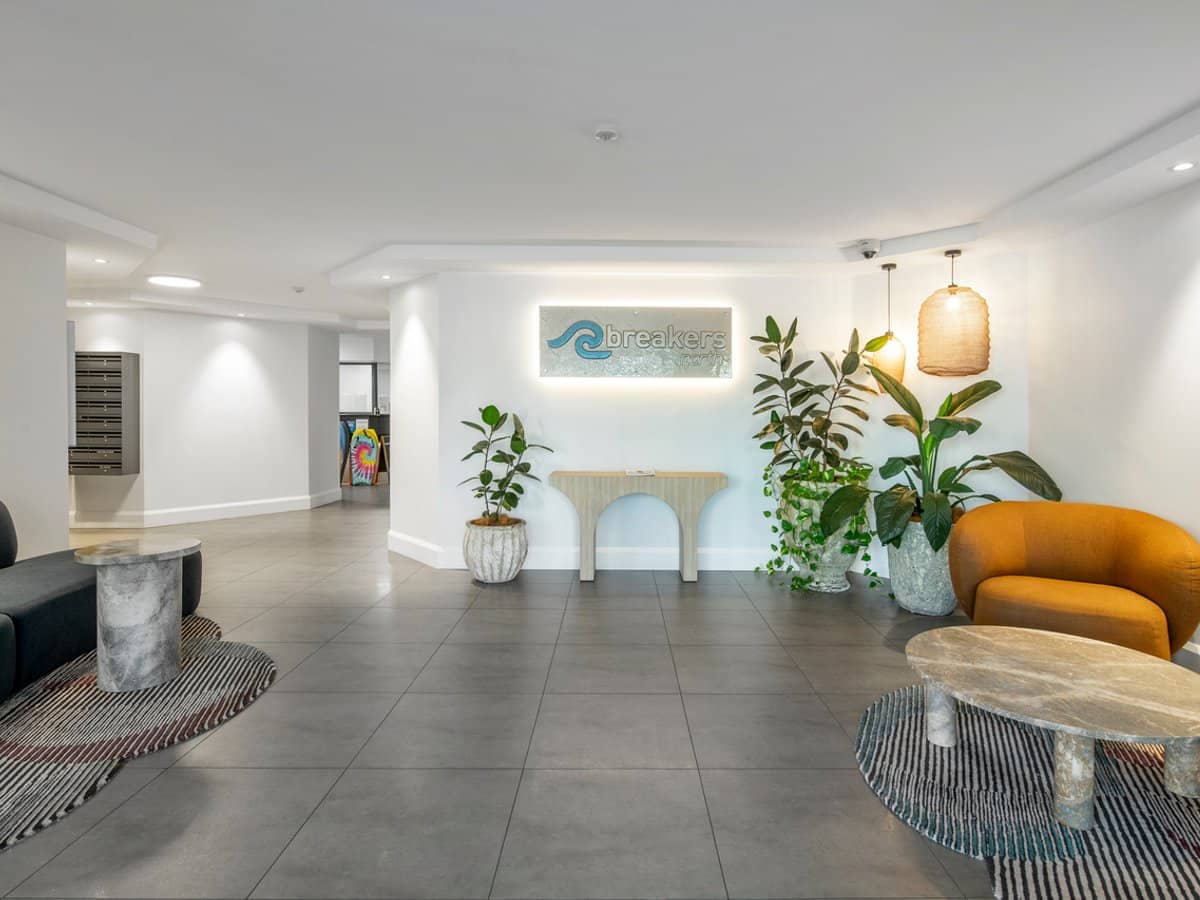 50 Old Burleigh Road, SURFERS PARADISE - Thumbnail 31