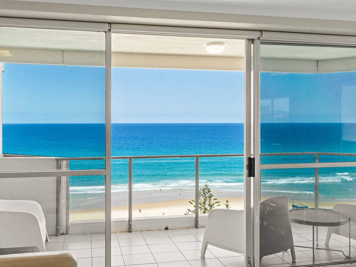 12 Enderley Avenue, Surfers Paradise - Thumbnail 5