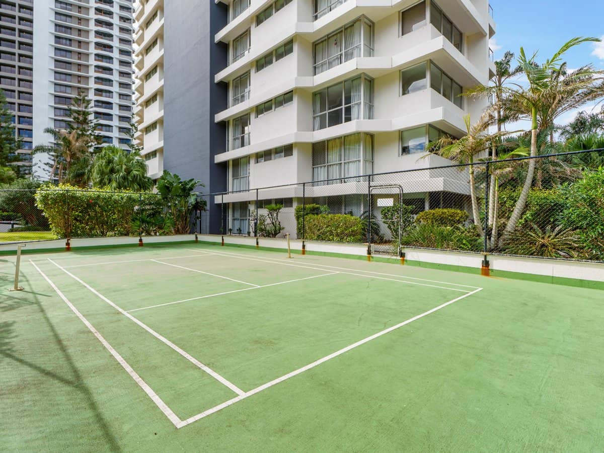 12 Enderley Avenue, Surfers Paradise - Thumbnail 25