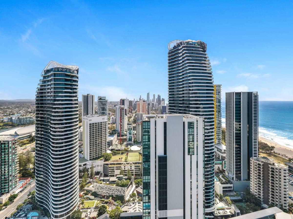 12 Philip Avenue, Broadbeach - Thumbnail 8