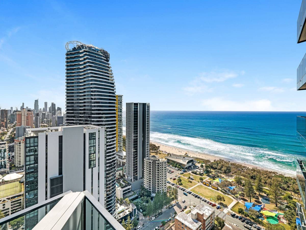 12 Philip Avenue, Broadbeach - Thumbnail 16