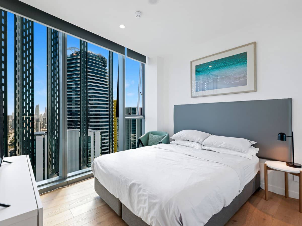 12 Philip Avenue, Broadbeach - Thumbnail 17