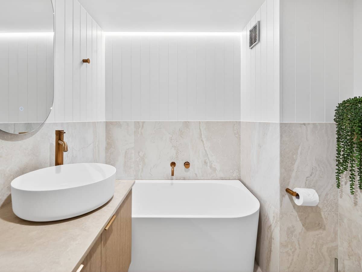 150 The Esplanade, SURFERS PARADISE - Thumbnail 18