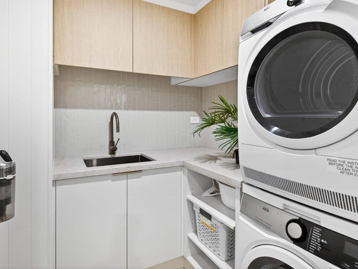 150 The Esplanade, SURFERS PARADISE - Thumbnail 20