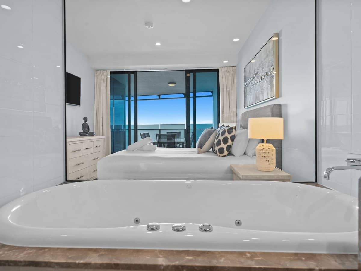 4 The Esplanade, Surfers Paradise - Thumbnail 18