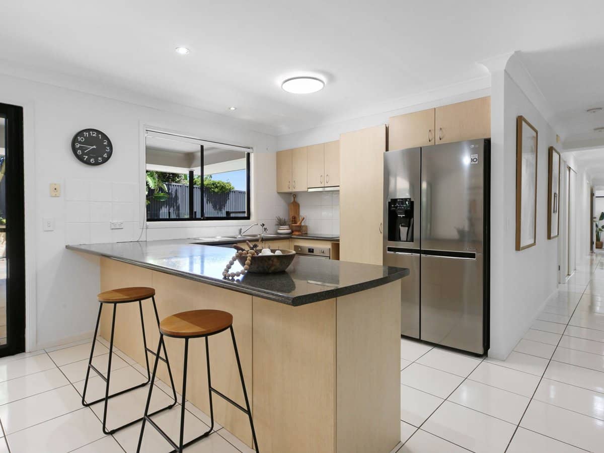 50 Gardenia Drive, Bonogin - Thumbnail 7