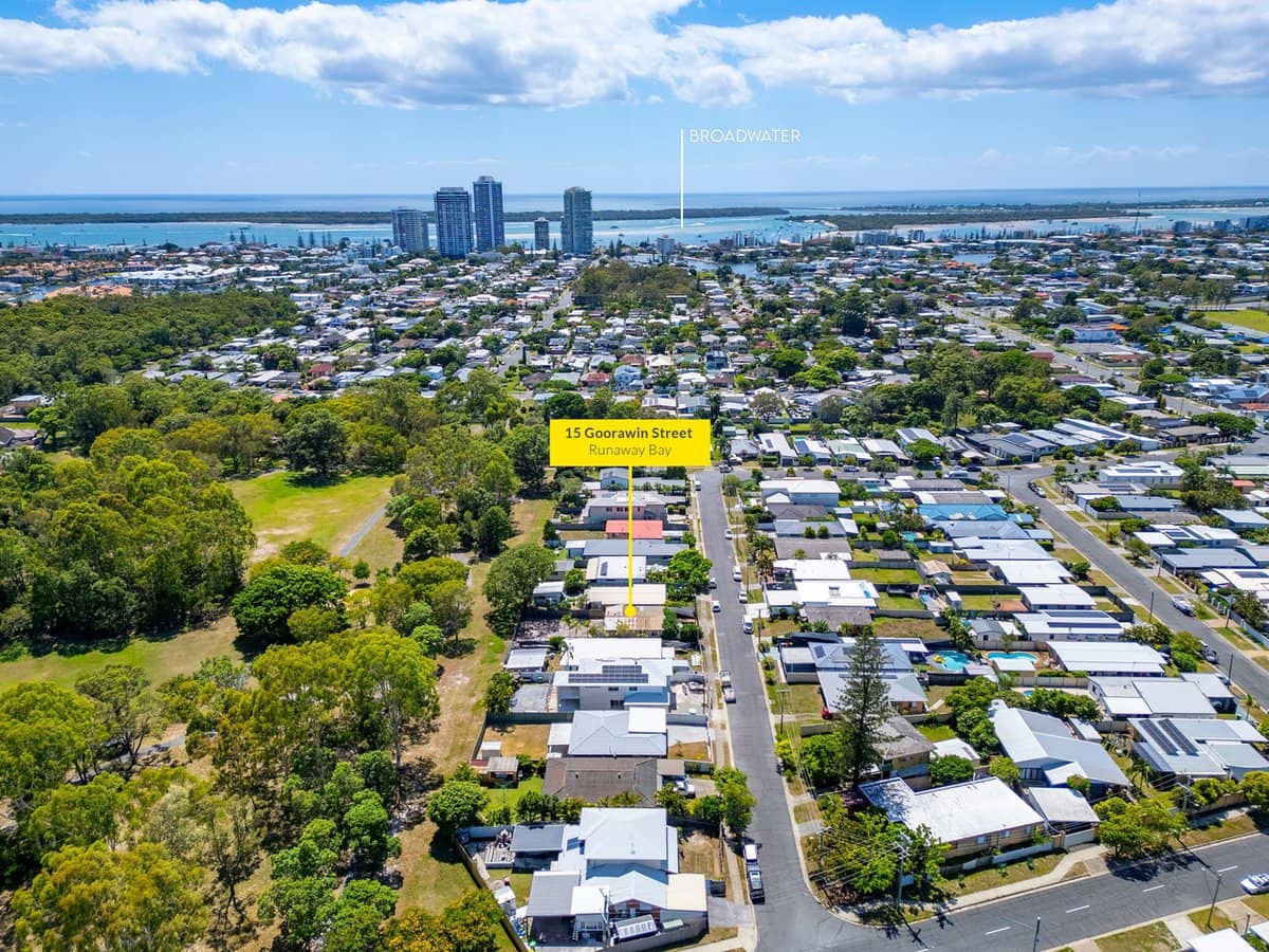 15 Goorawin Street, Runaway Bay - Thumbnail 4