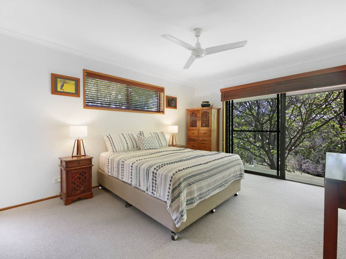 77 Bonogin Road, MUDGEERABA - Thumbnail 14