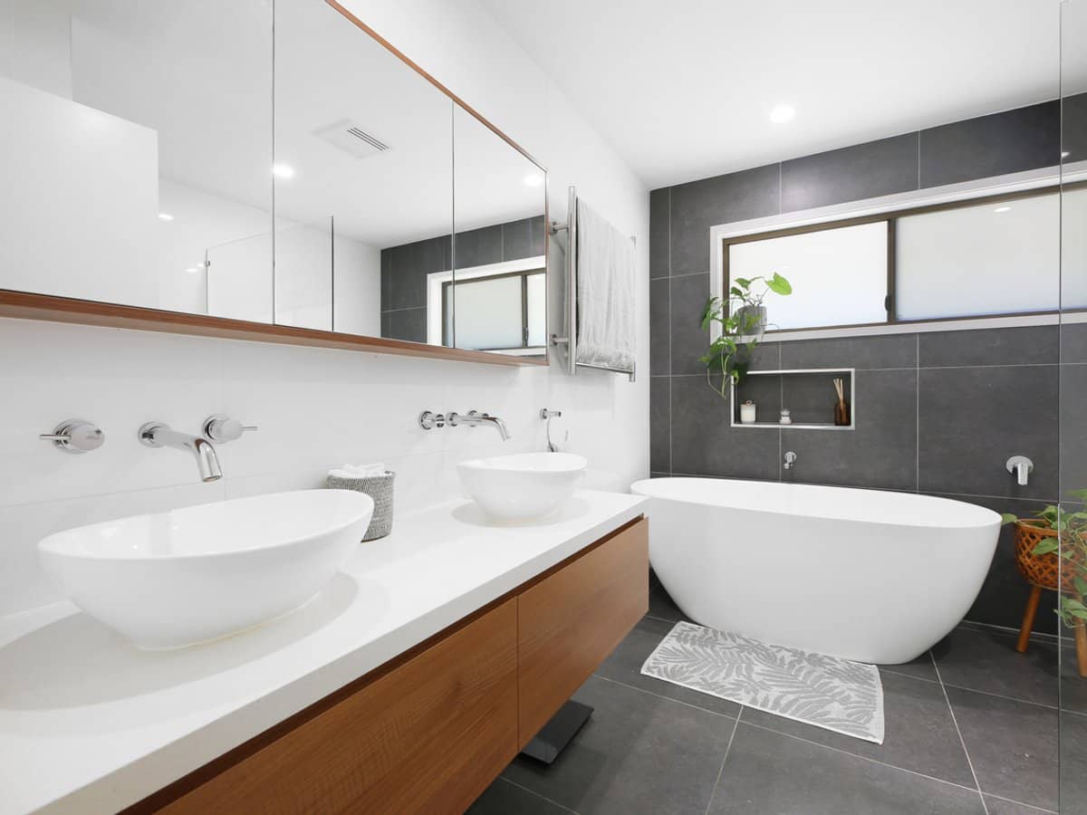 77 Bonogin Road, MUDGEERABA - Thumbnail 19