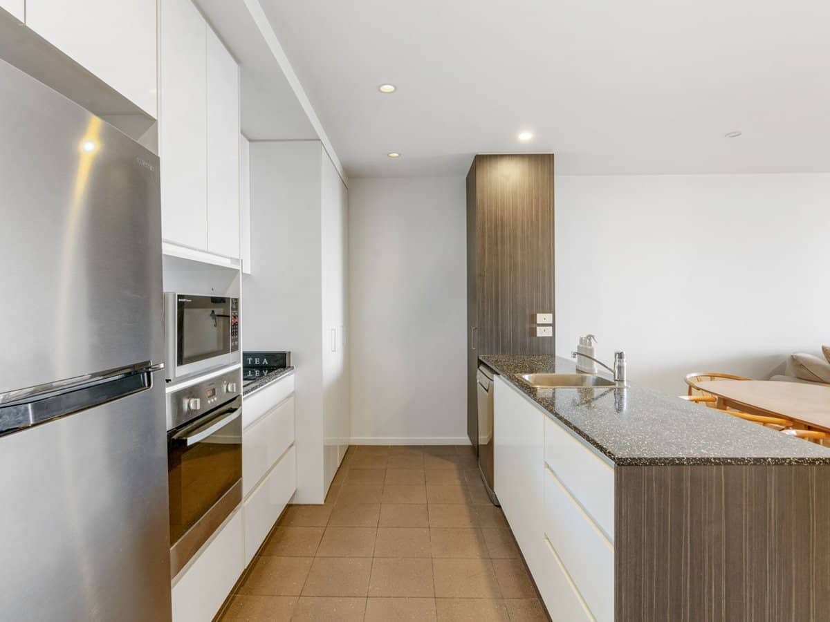 2729-2733 Gold Coast Highway, Broadbeach - Thumbnail 5