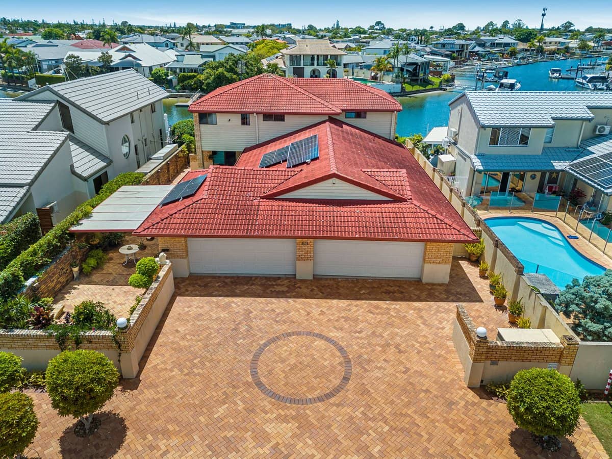 69 Tradewinds Avenue, Paradise Point - Thumbnail 2