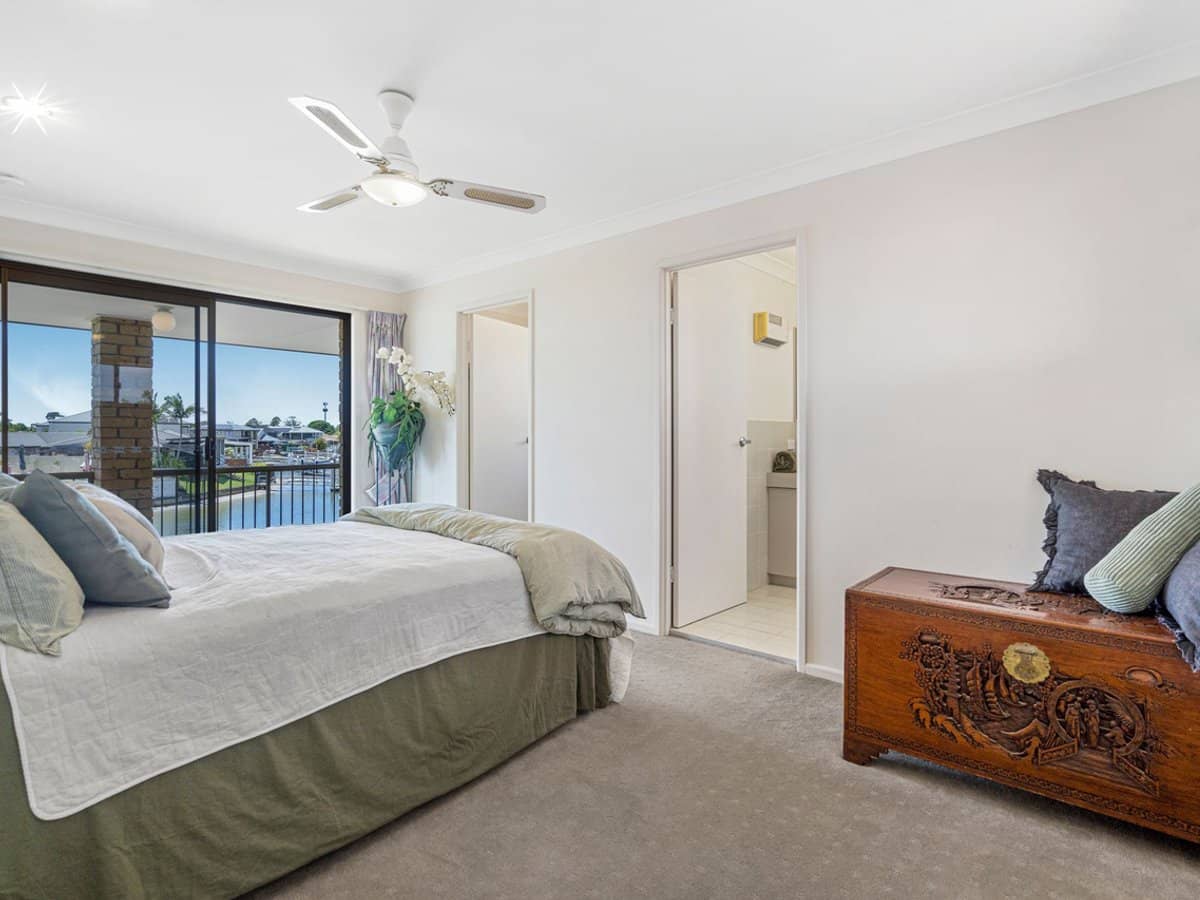 69 Tradewinds Avenue, Paradise Point - Thumbnail 11