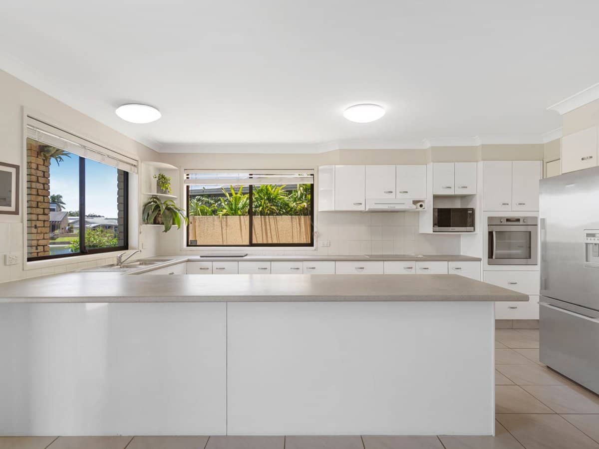 69 Tradewinds Avenue, Paradise Point - Thumbnail 16