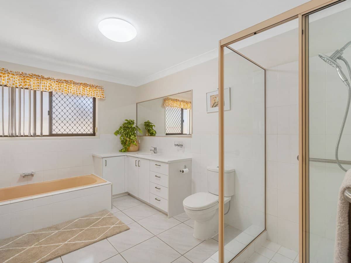 69 Tradewinds Avenue, Paradise Point - Thumbnail 19