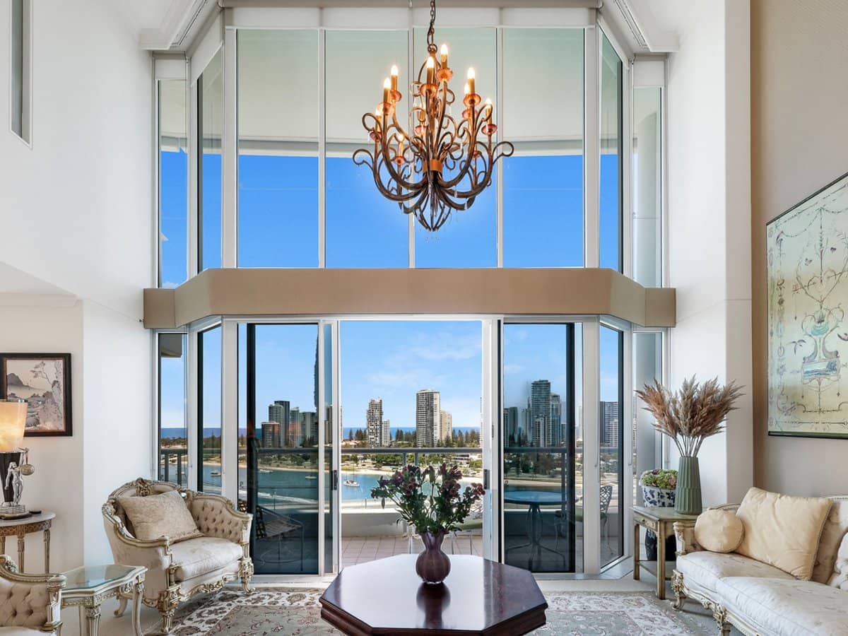 75 Brighton Parade, SOUTHPORT - Thumbnail 1