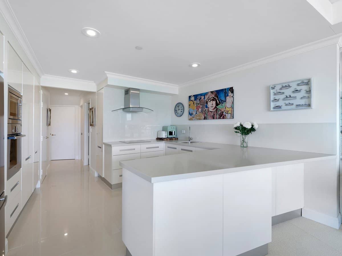 75 Brighton Parade, SOUTHPORT - Thumbnail 2