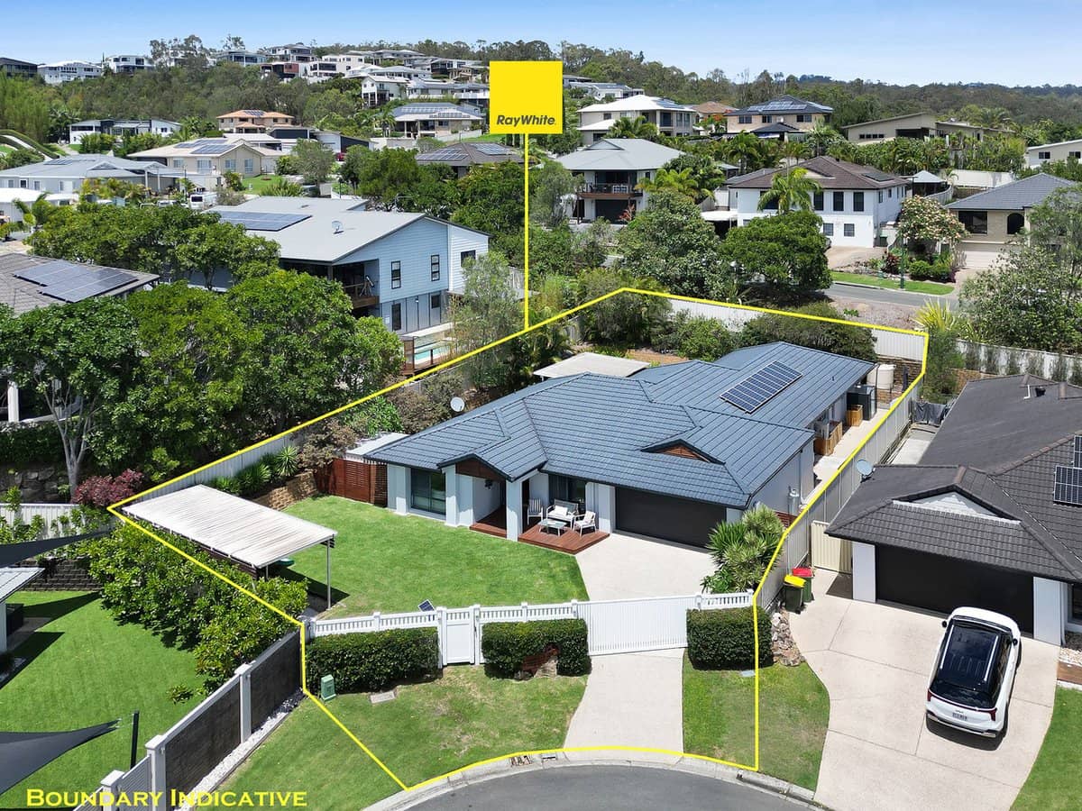 17 Possumwood Place, REEDY CREEK - Thumbnail 3