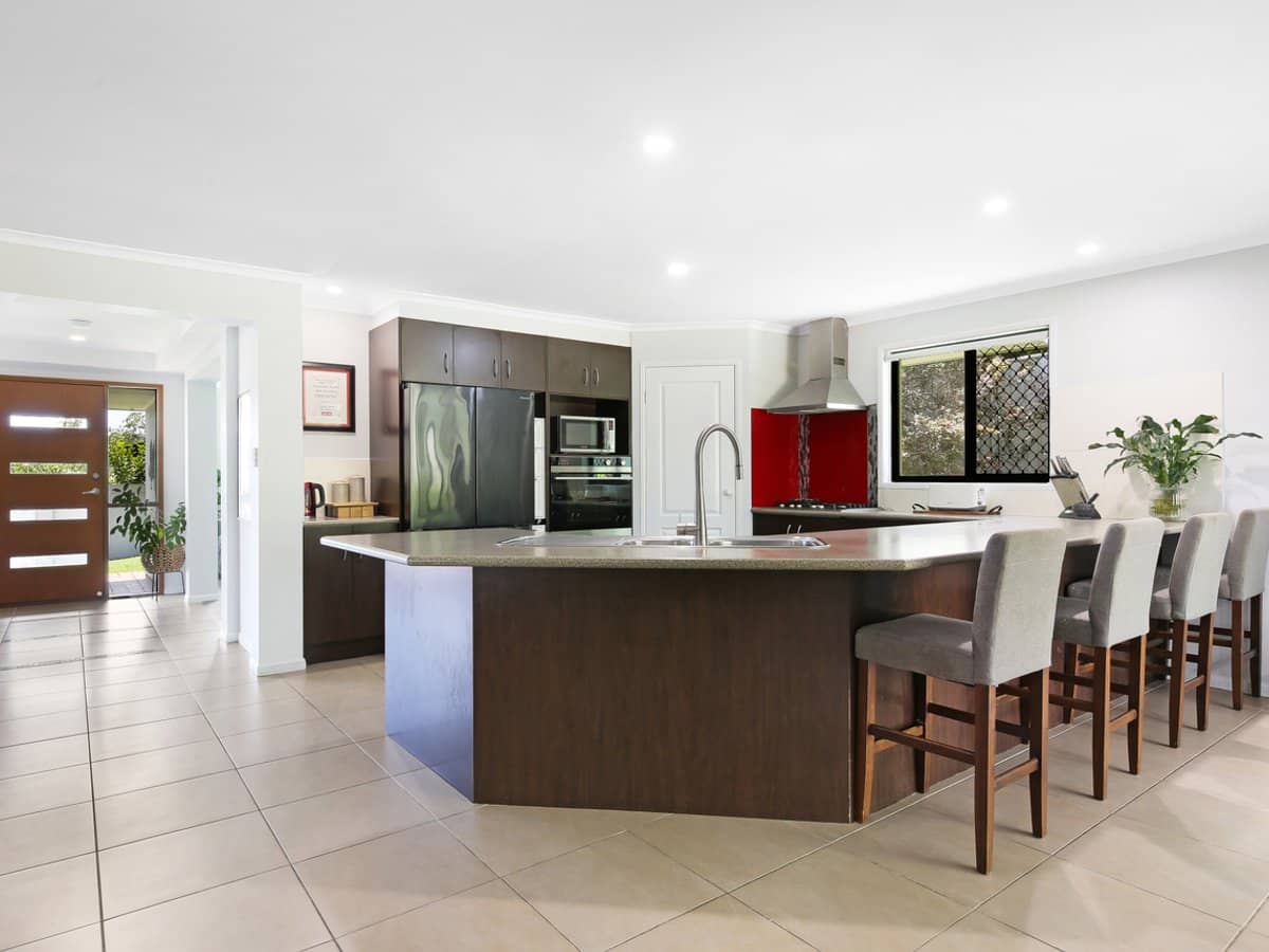 17 Possumwood Place, REEDY CREEK - Thumbnail 10