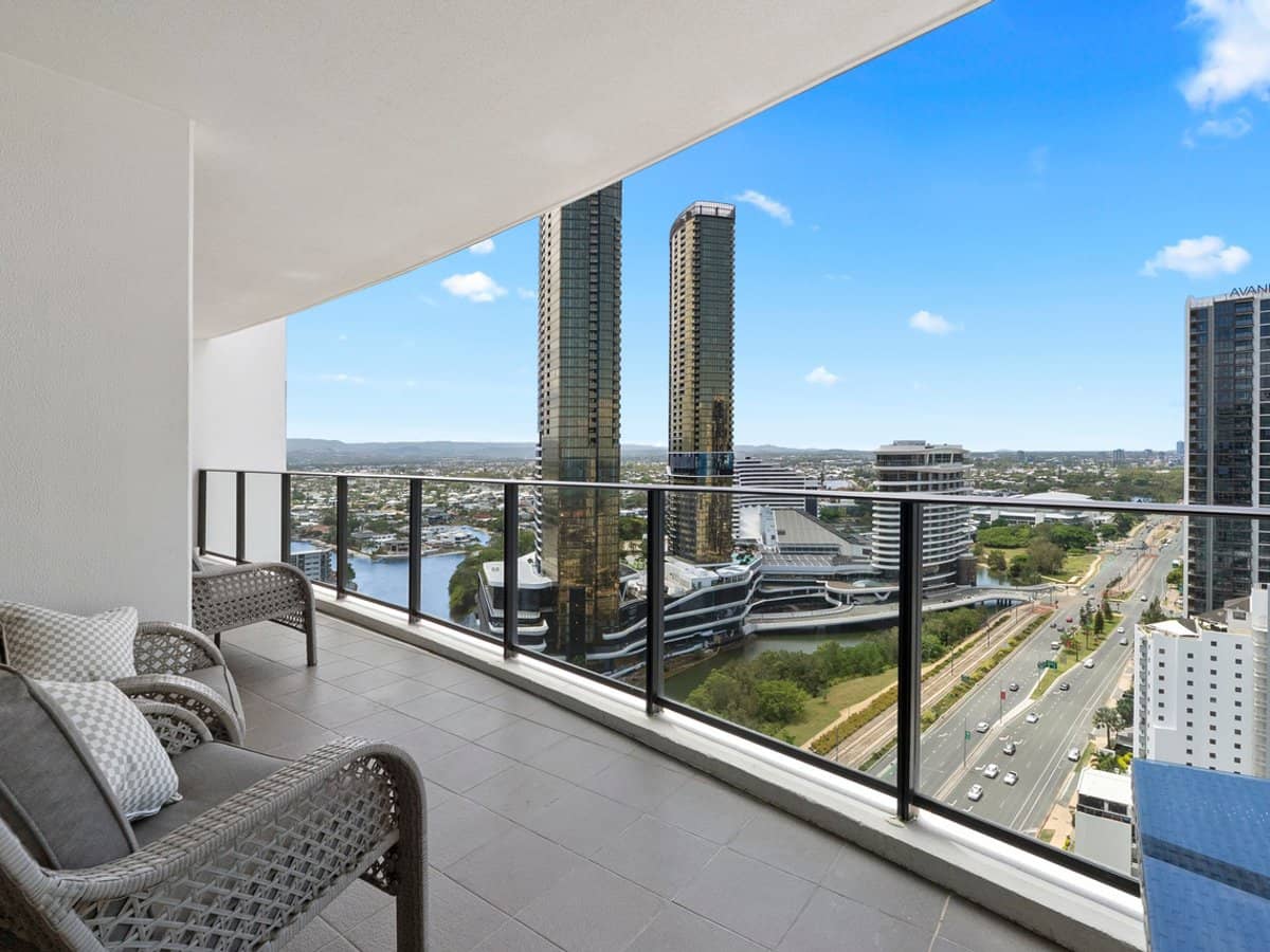 22 Surf Parade, Broadbeach - Thumbnail 15