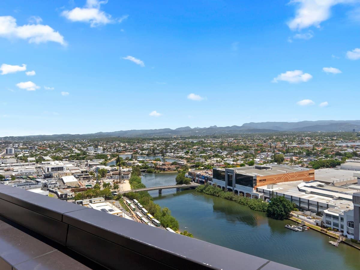 22 Surf Parade, Broadbeach - Thumbnail 18