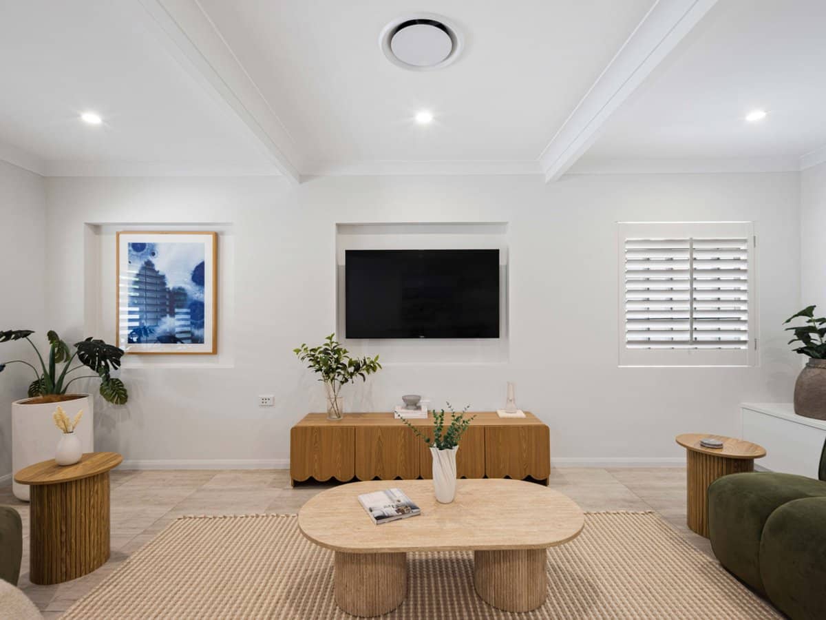 27 Warrina Crescent, Burleigh Waters - Thumbnail 9