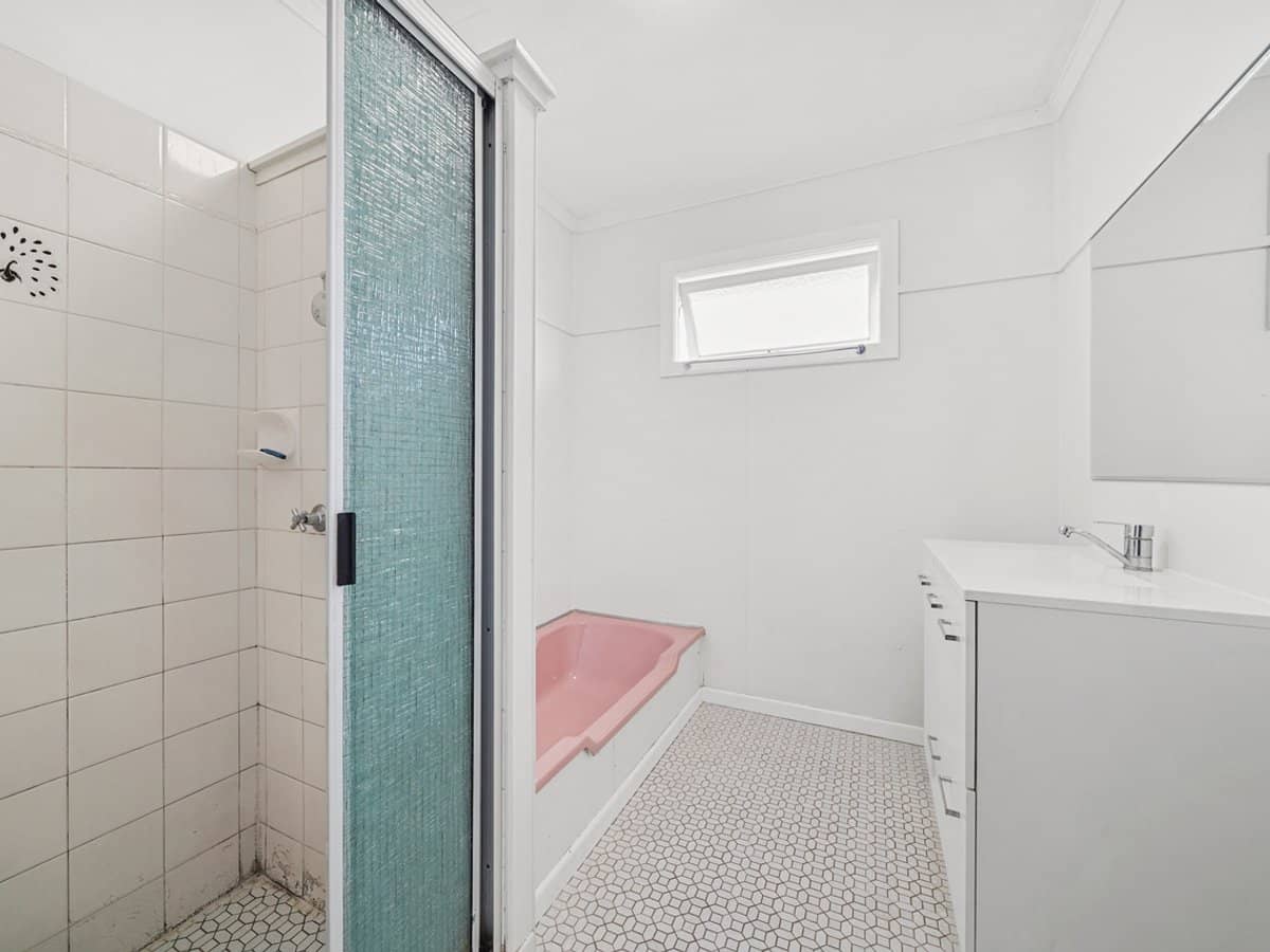 24 Yalburu Street, Beenleigh - Thumbnail 9