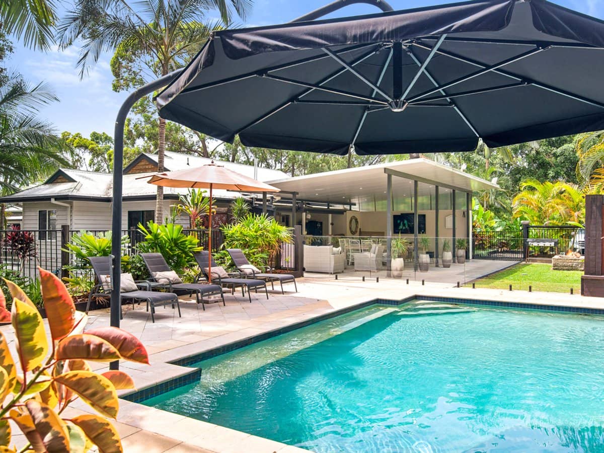 30 Jamberoo Court, TALLEBUDGERA - Thumbnail 1