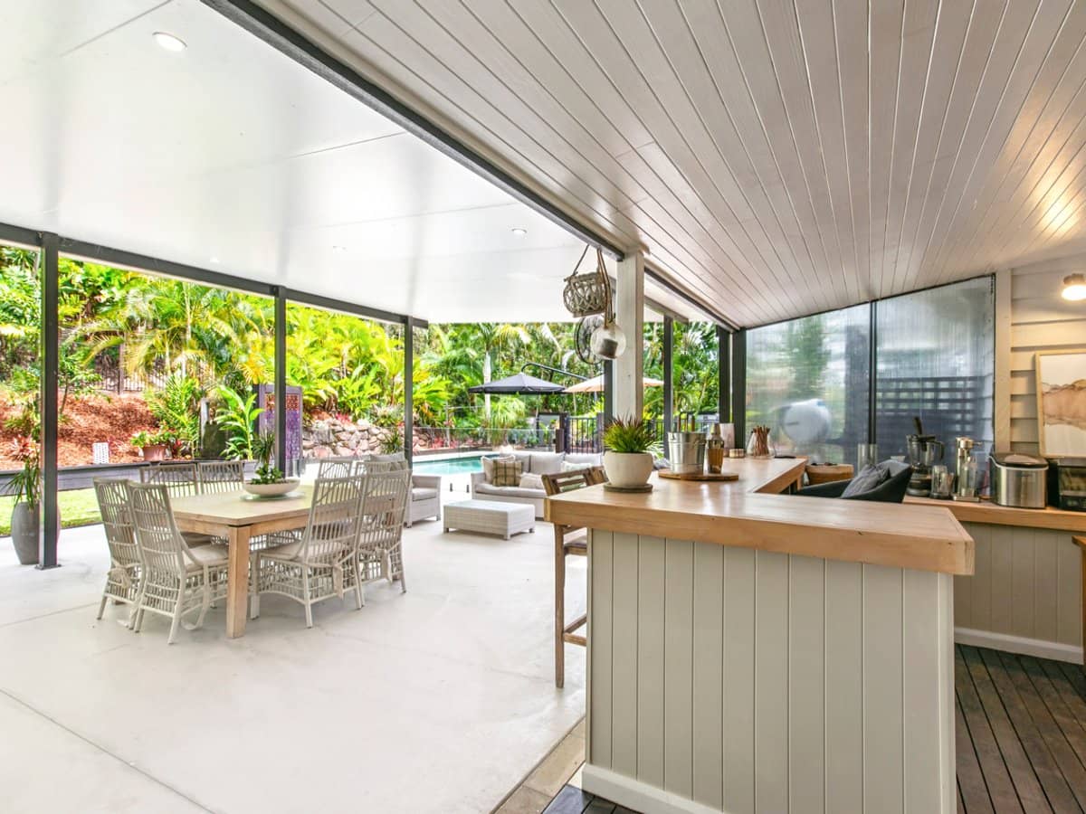 30 Jamberoo Court, TALLEBUDGERA - Thumbnail 4