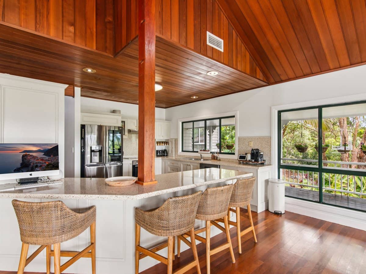 30 Jamberoo Court, TALLEBUDGERA - Thumbnail 9