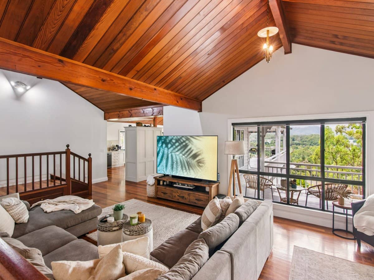 30 Jamberoo Court, TALLEBUDGERA - Thumbnail 20